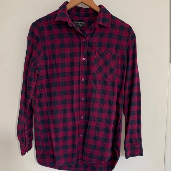 Lot of 2 Boyfriend Fit Flannels - Banana Republic - Picture 3 of 8